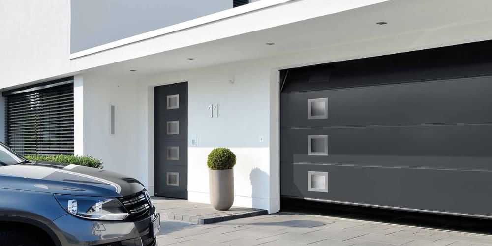 Looking for garage doors in Alicante? Discover the best options on the market